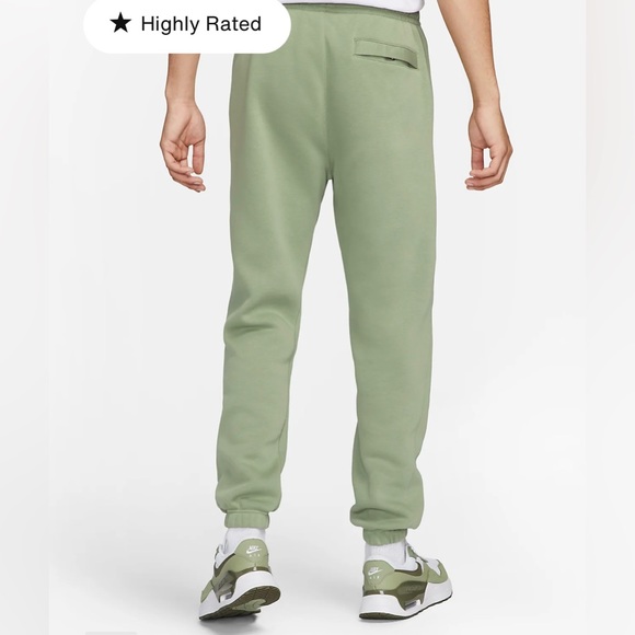 Nike Pants Nike Standard Fit Taper Leg Regular Length Jogging Pants